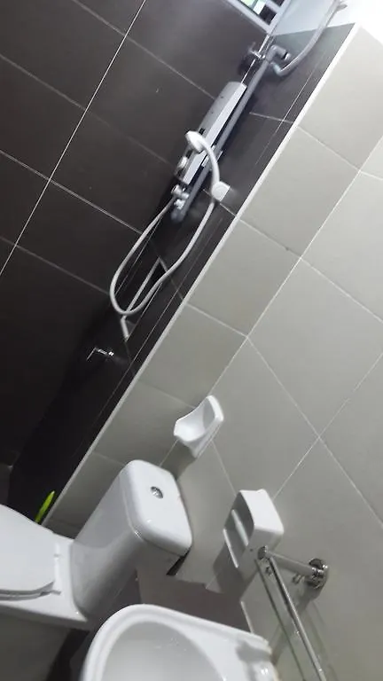 Homestay Teratak Dahlia Τζόχορ Μπάχρου Σπίτι διακοπών