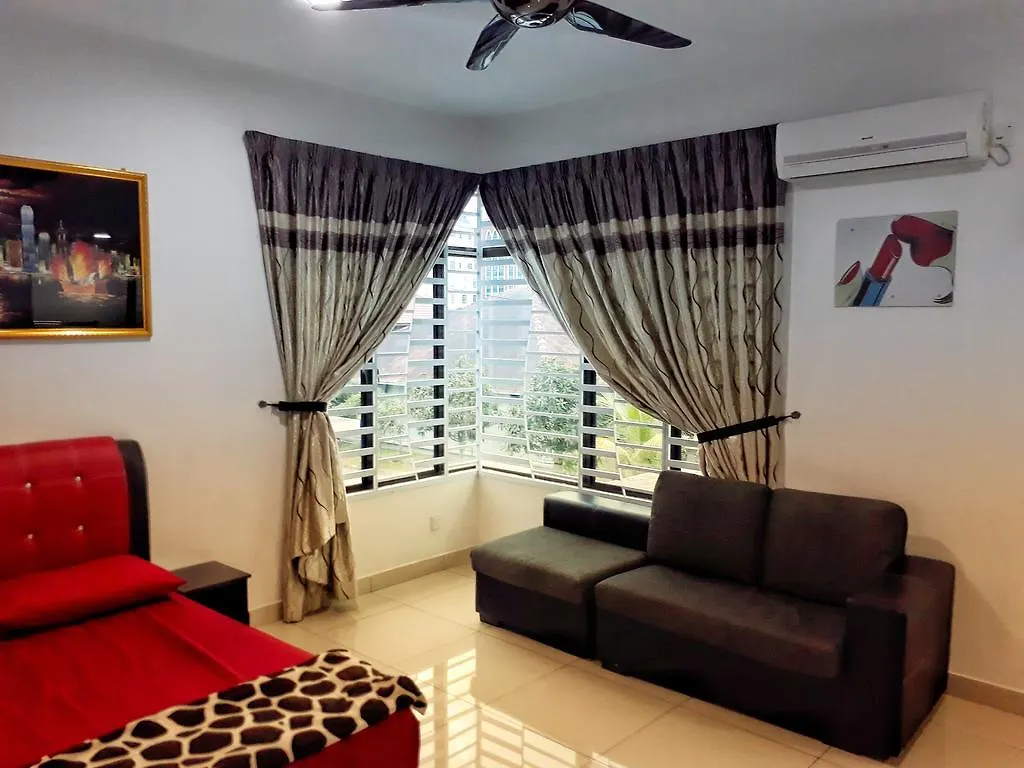 Homestay Teratak Dahlia Τζόχορ Μπάχρου 0*,  Μαλαισία