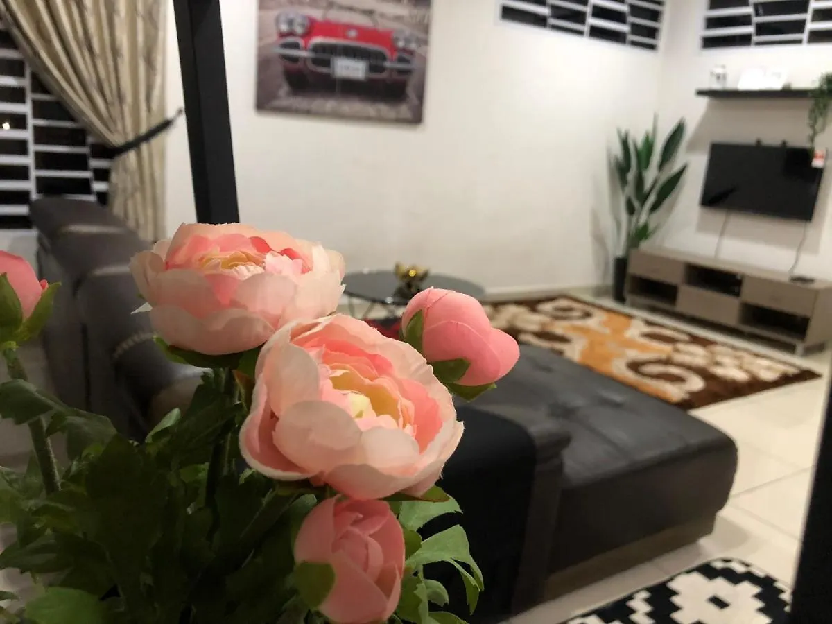 Holiday home Homestay Teratak Dahlia Johor Bahru Malaysia