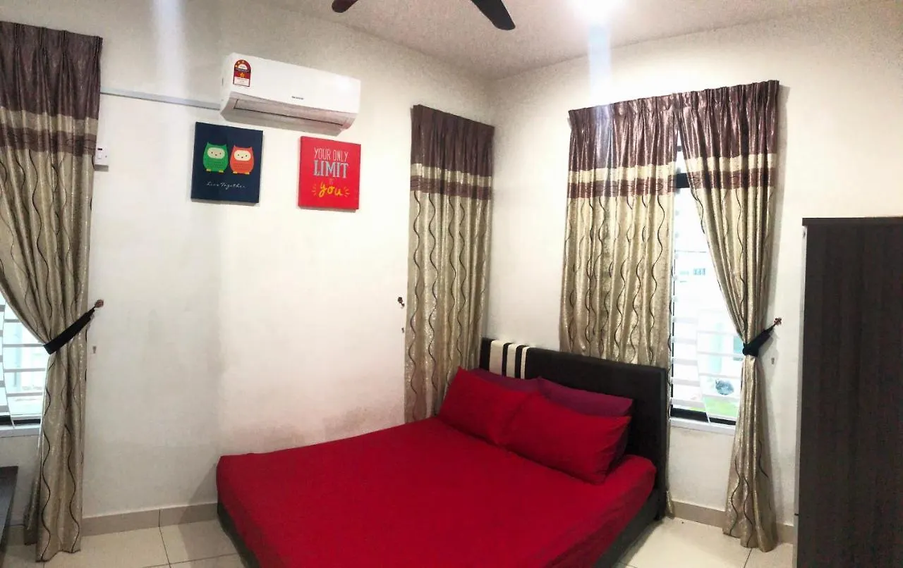 Homestay Teratak Dahlia Τζόχορ Μπάχρου